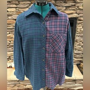Wild Fable Women's Blue and Purple Plaid Button Down Shirt